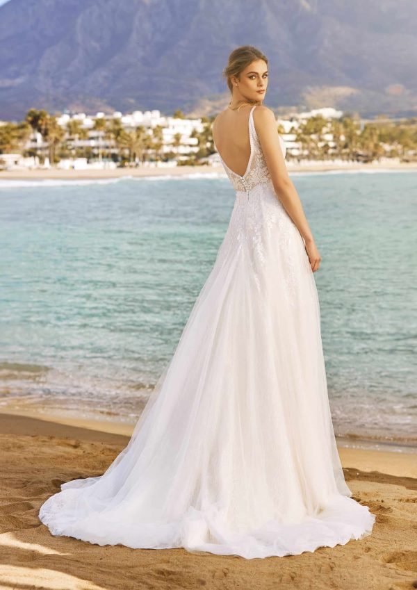 Robe de Mariée SAMBA Pronovias collection 2023 | Mariée Parisienne