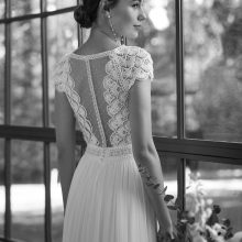 NICOLE Wedding Dress Aire Barcelona Collection 2024| Paris Boutique