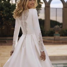 NOLANS Wedding Dress White one Collection 2024 Paris Boutique