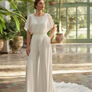 LALIA Wedding Dress Alma Novias collection 2024 Paris