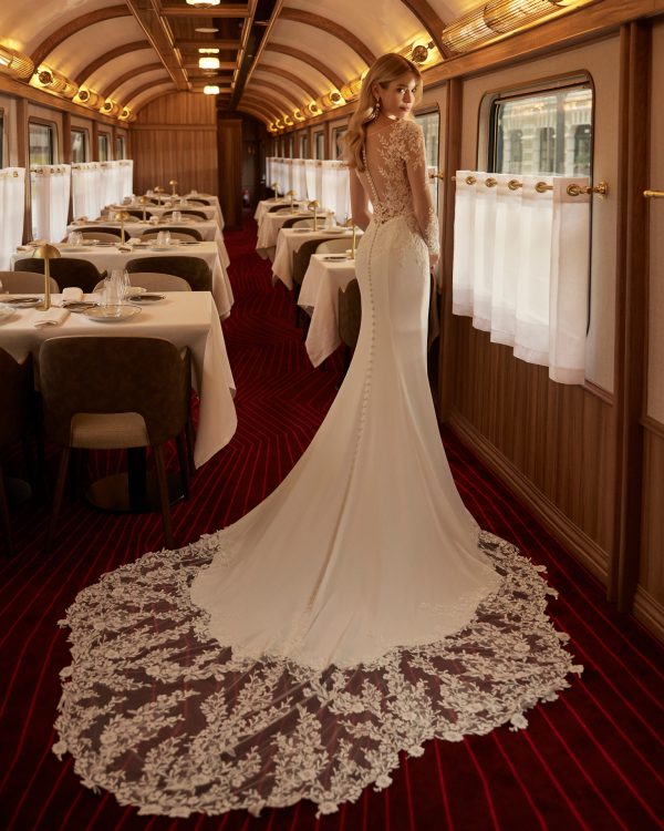 Robe de Mariée VARINIA Aire Barcelona 2025| Mariée Parisienne