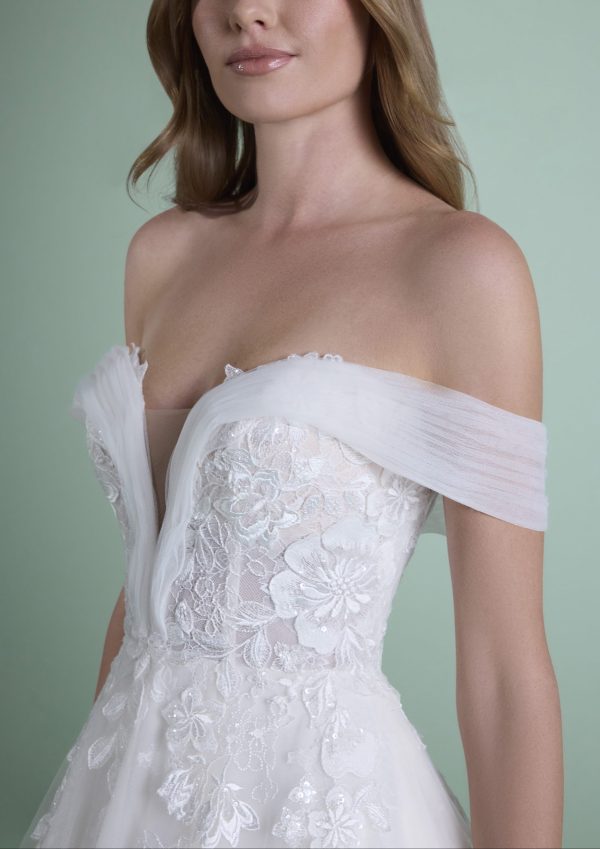 Robe de Mariée HELLENIC Collection Colet 2025| Mariée Parisienne